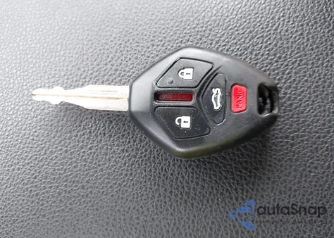 2016 Mitsubishi Outlander Es z USA, uszkodzony, nr VIN JA4AD2A32GZ048063